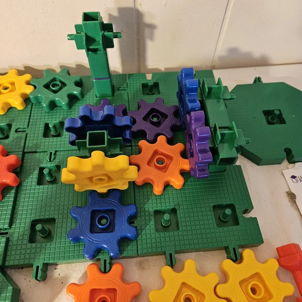 Learning Resources Gears! Gears! Gears! Building Sets Gizmos Bases